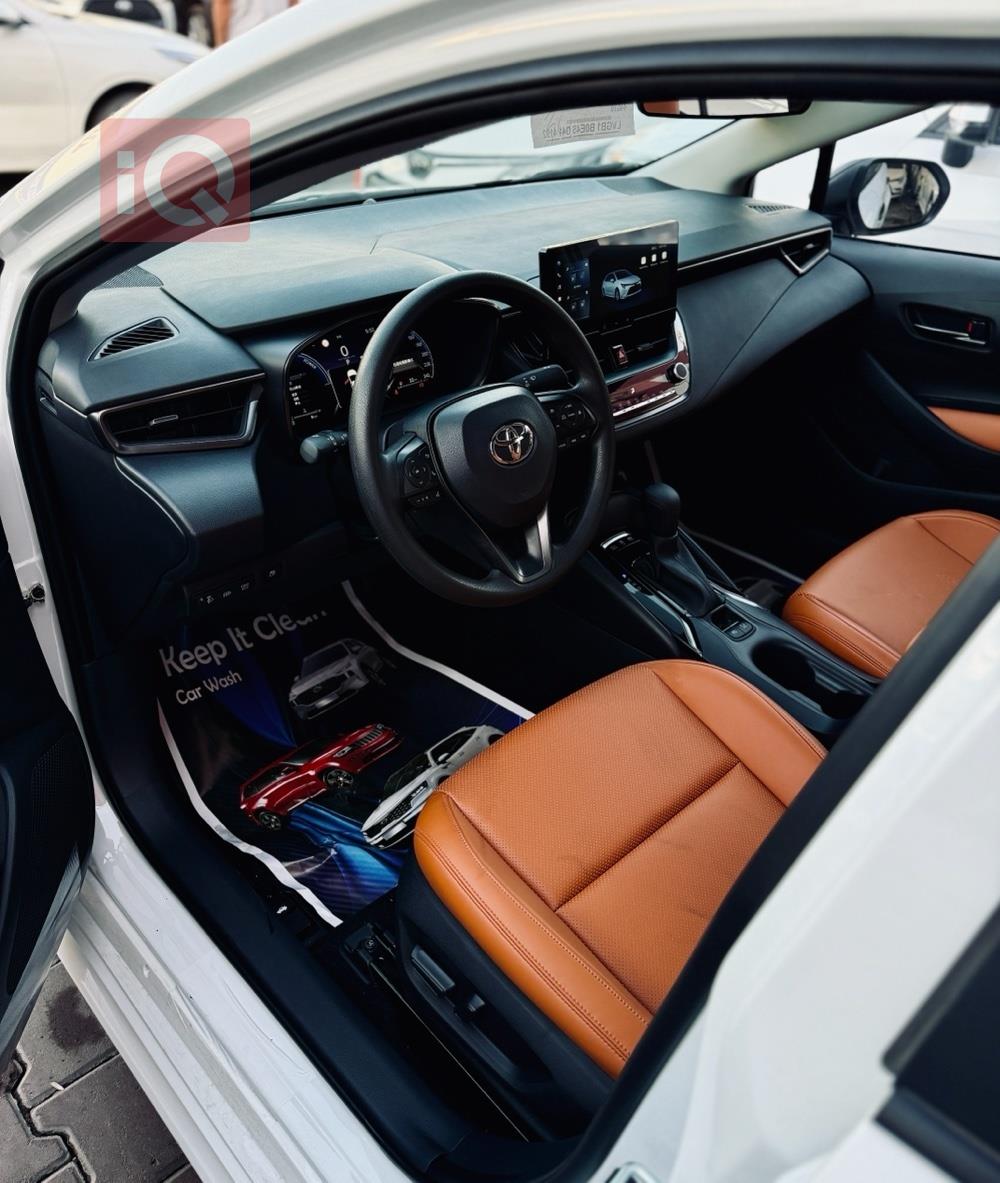 https://cdn.iqcars.io3b943e1f-cb61-44ed-b532-336787e66c53_4.jpg